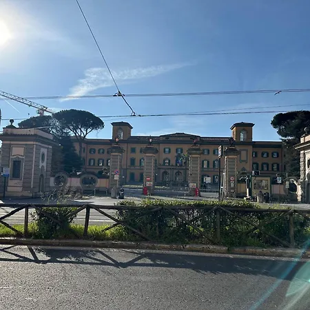 Relais Trastevere Station Гостевой дом Рим